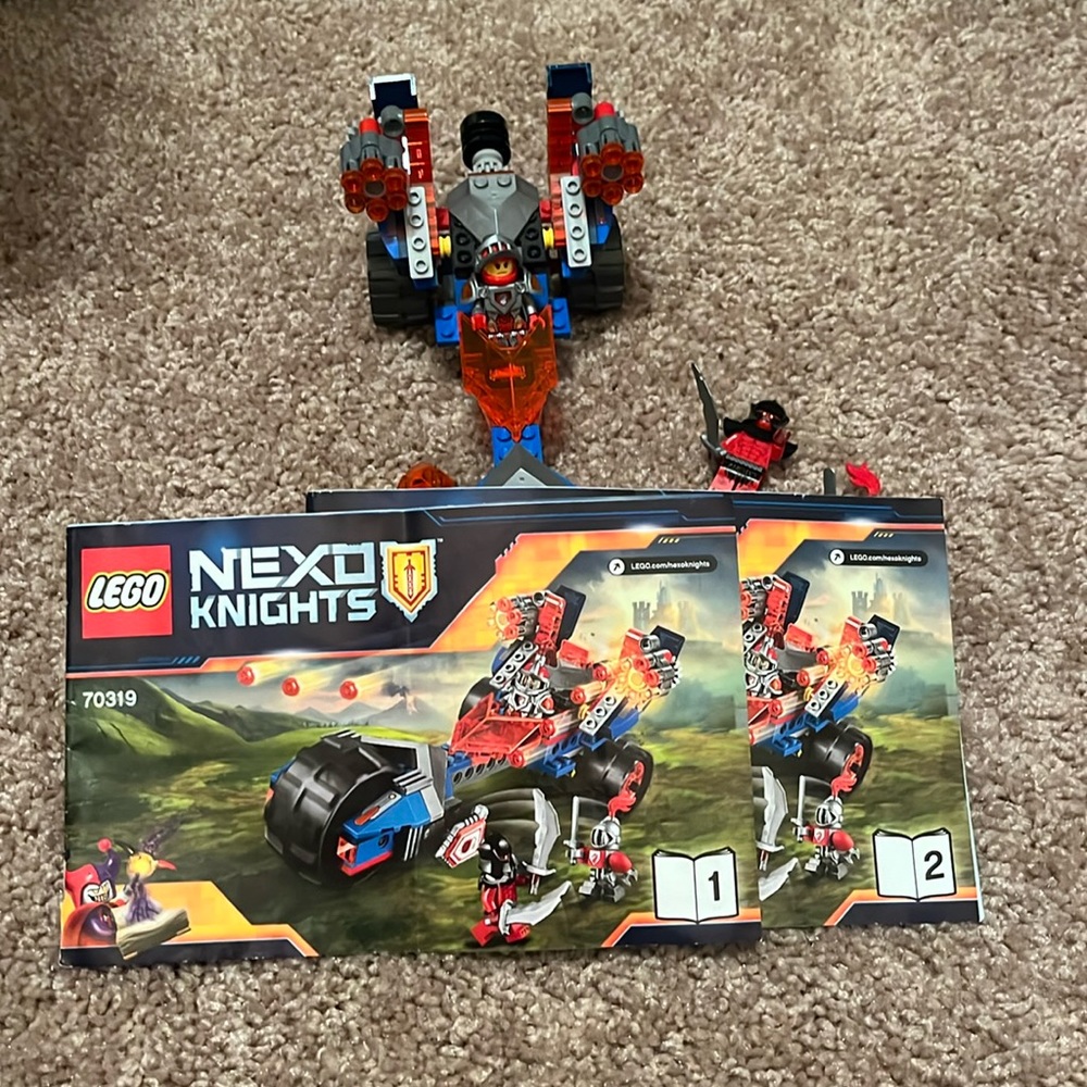 Lego Nexo Knights set 70319 “Retired”